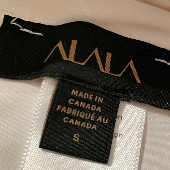 Alala "Tied Bow" Sports Bra and Legging Set - Picture 5 of 8